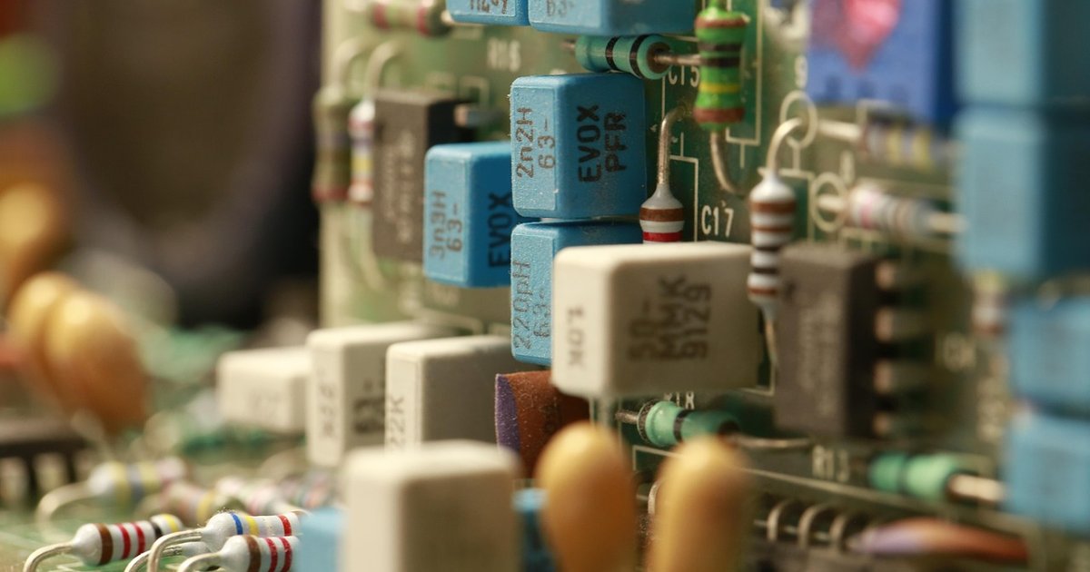 Peak Nano, Advanced Conversion Partner on SiC DC-Link Tech — 2026 RF/Wireless IC Update